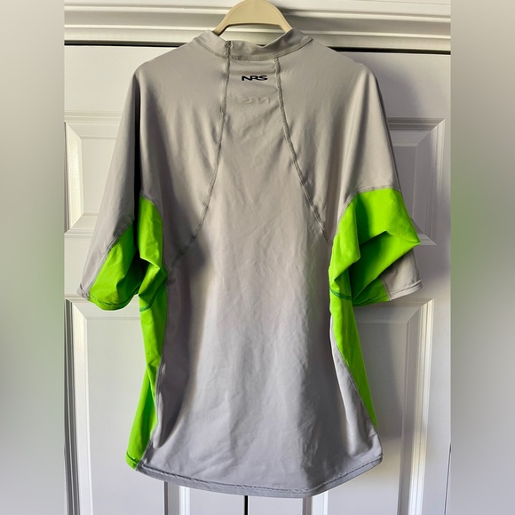 NRS H2Core Men’s XL Short Sleeve Tee Paddling Kayaking RashGuard - Picture 5 of 7